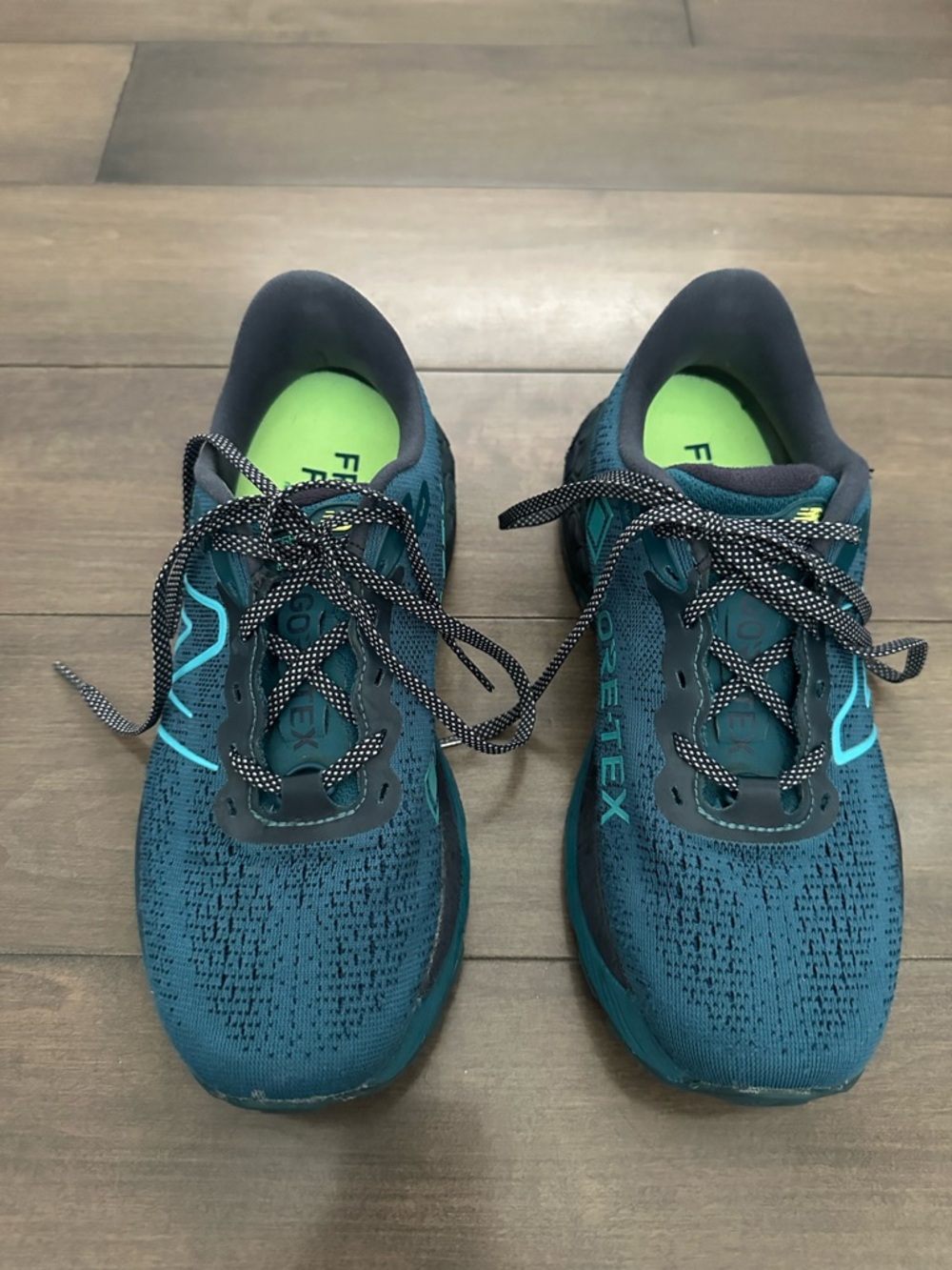 New Balance Fresh Foam 880 Running Shoes/ woman’s size 7